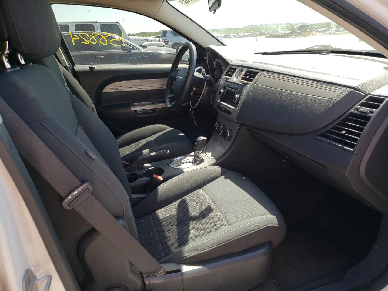 Photo 5 from auction – 2010 CHRYSLER SEBRING TO with VIN 1C3CC4FB4AN228399