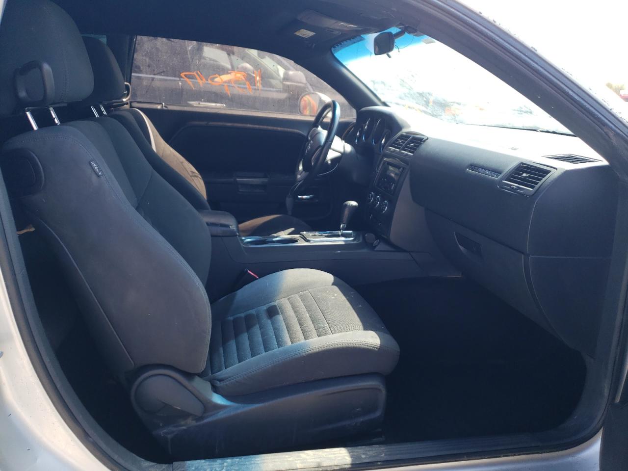 Photo 5 from auction – 2012 DODGE CHALLENGER with VIN 2C3CDYAG4CH204283