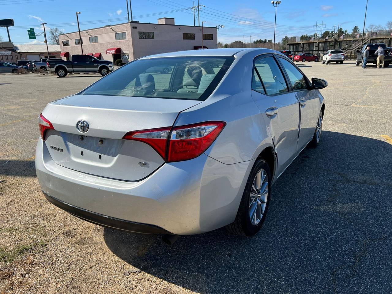 Photo 4 from auction – 2014 TOYOTA COROLLA L with VIN 2T1BURHE0EC078244