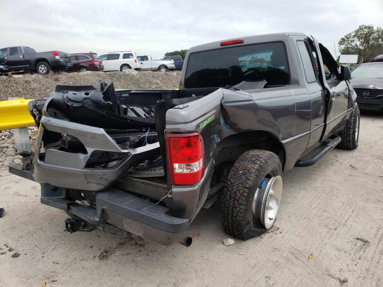 Photo 4 from auction – 2010 FORD RANGER SUP with VIN 1FTKR1ED5APA08653