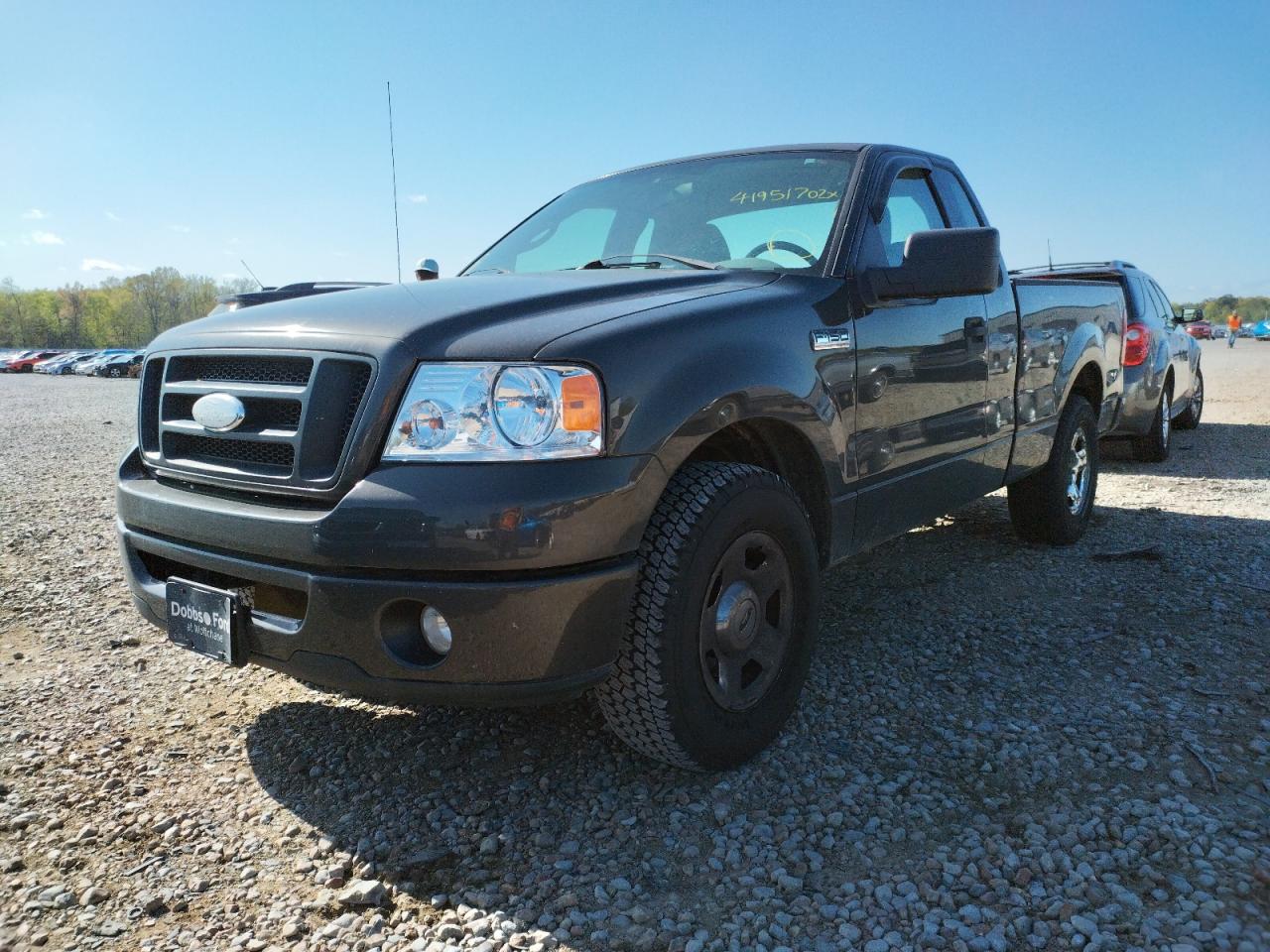 Photo 2 from auction – 2006 FORD F150 with VIN 1FTRF12W56NA95387