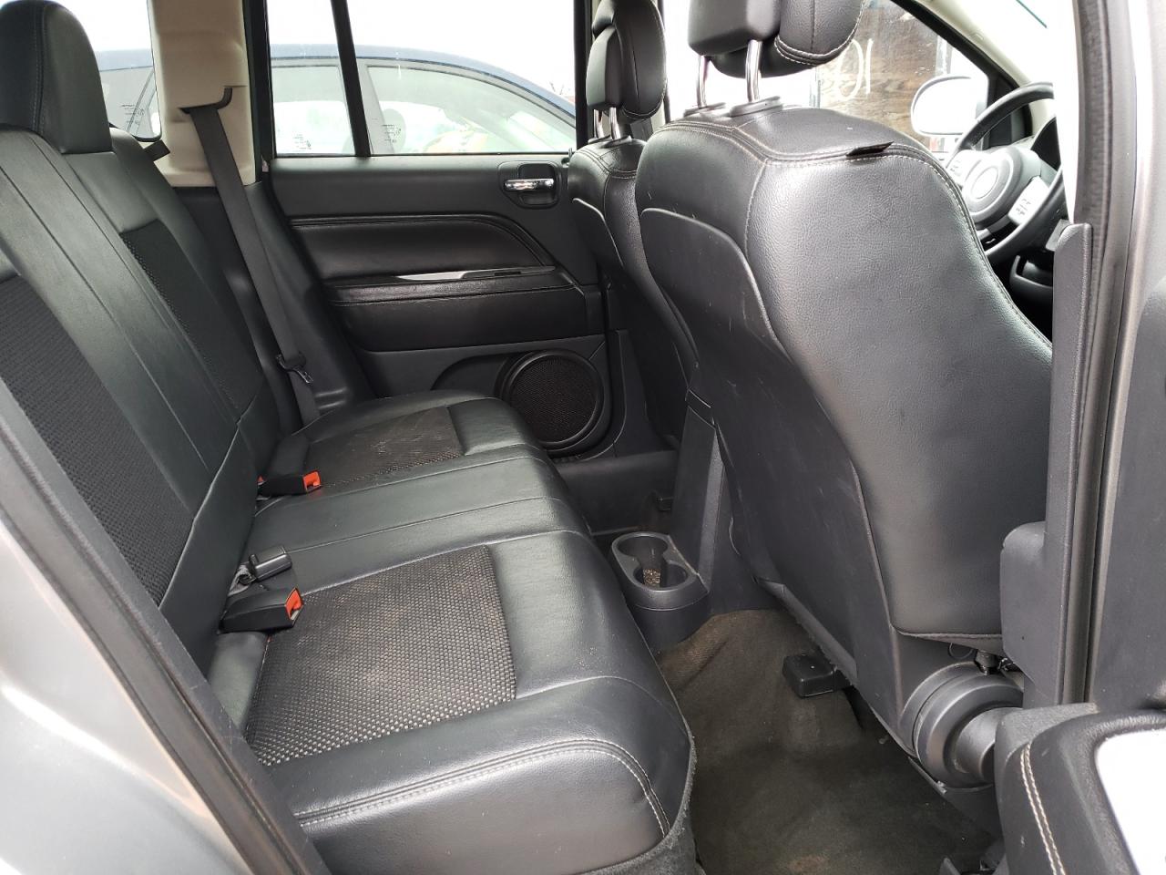 Photo 6 from auction – 2016 JEEP COMPASS LA with VIN 1C4NJCEA7GD743585