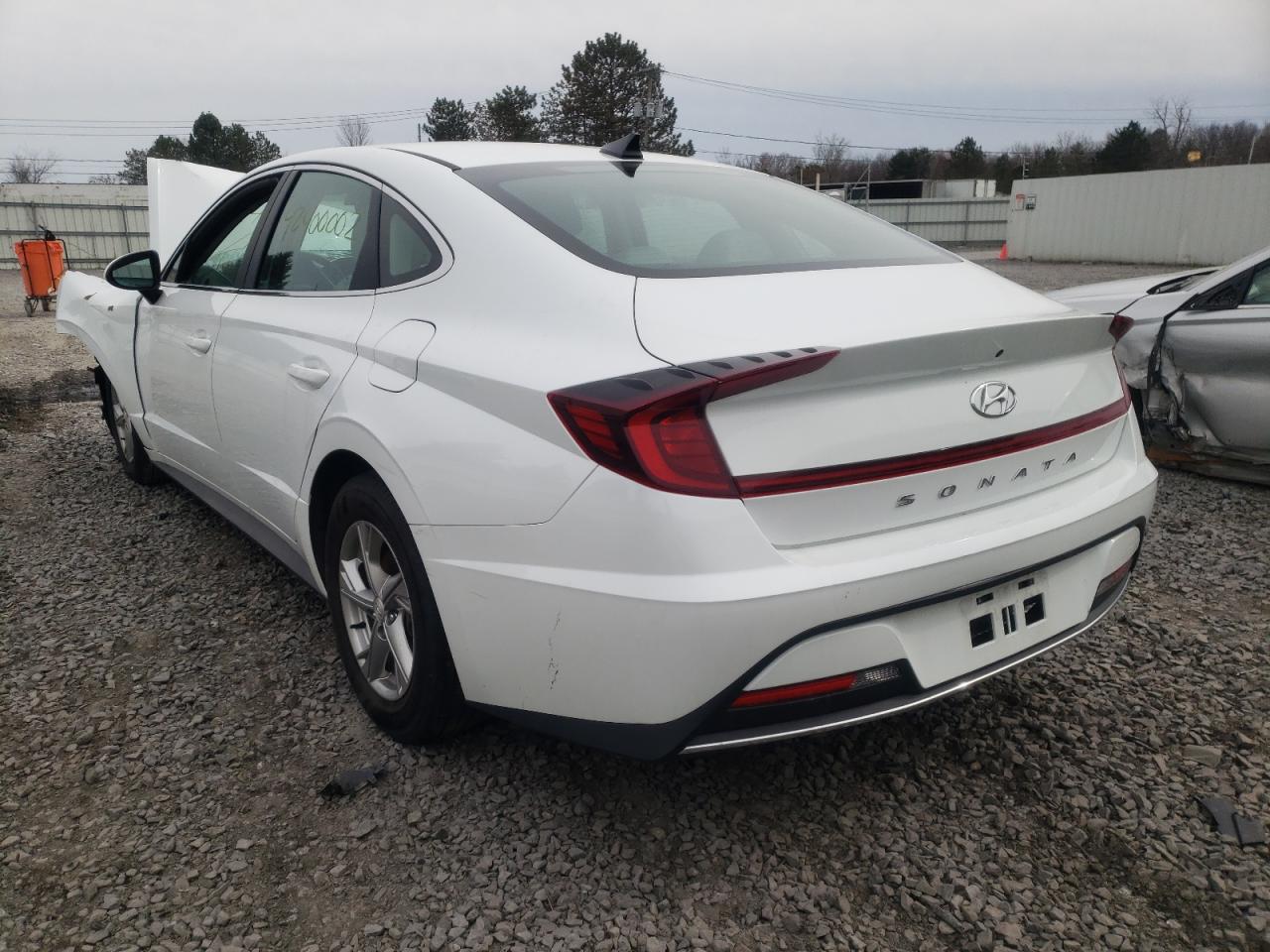 Photo 3 from auction – 2021 HYUNDAI SONATA SE with VIN 5NPEG4JA8MH080446