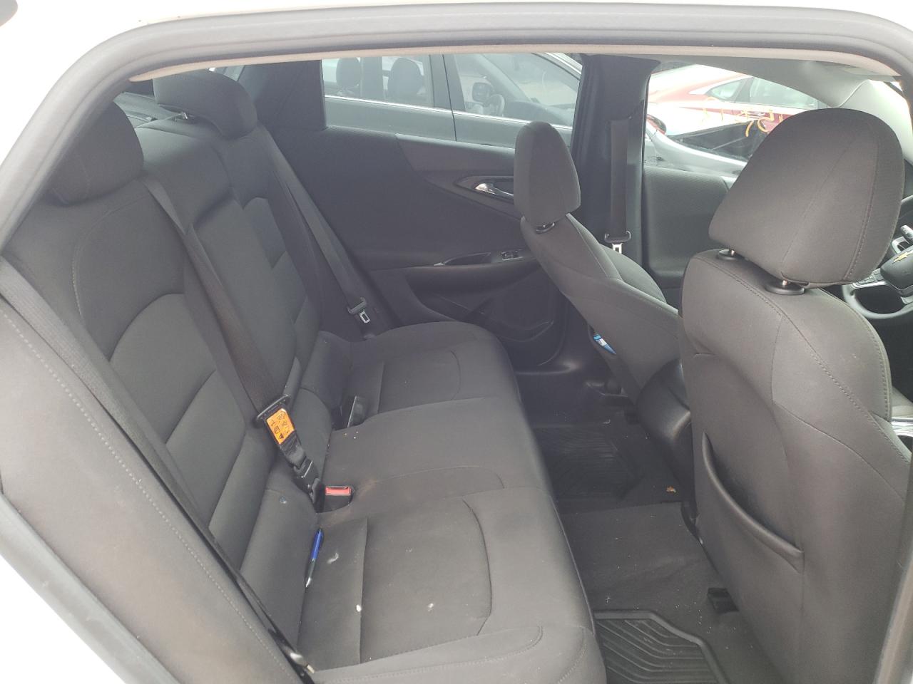 Photo 6 from auction – 2017 CHEVROLET MALIBU LS with VIN 1G1ZB5ST6HF290753