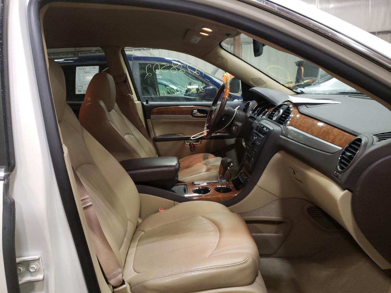 Photo 5 from auction – 2012 BUICK ENCLAVE with VIN 5GAKRCED8CJ250291