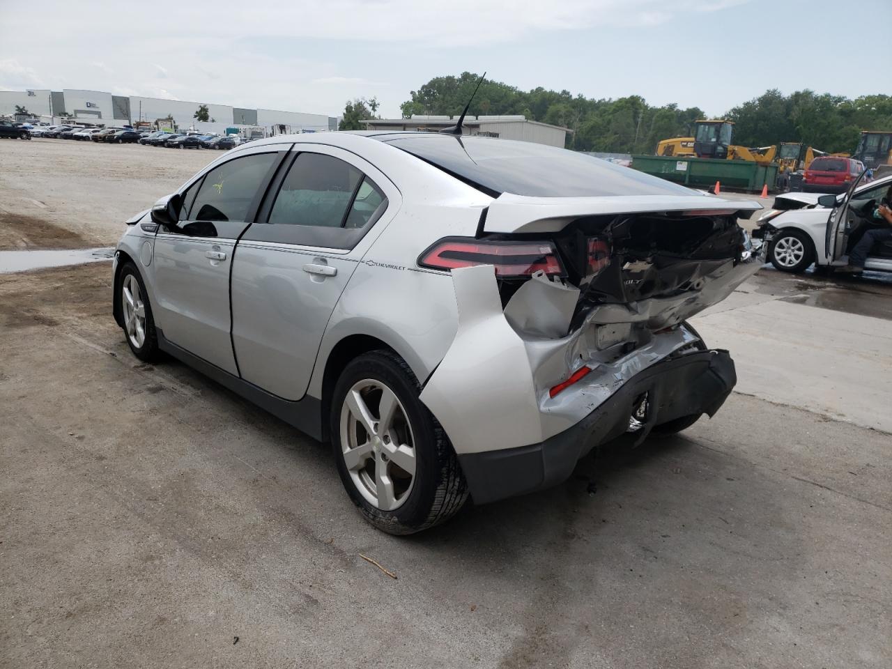 Photo 3 from auction – 2012 CHEVROLET VOLT with VIN 1G1RA6E42CU124666