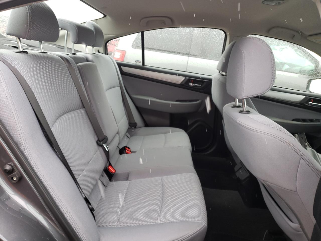 Photo 18 from auction – 2018 SUBARU LEGACY 2.5 with VIN 4S3BNAC69J3038391