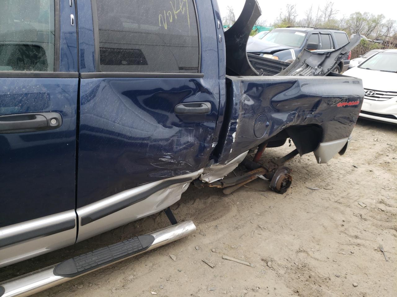 Photo 9 from auction – 2004 DODGE RAM 1500 S with VIN 1D7HU18D74S625029