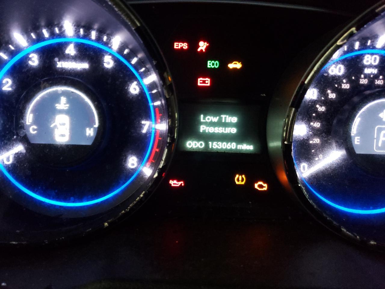 Photo 8 from auction – 2013 HYUNDAI SONATA SE with VIN 5NPEC4AC3DH592239