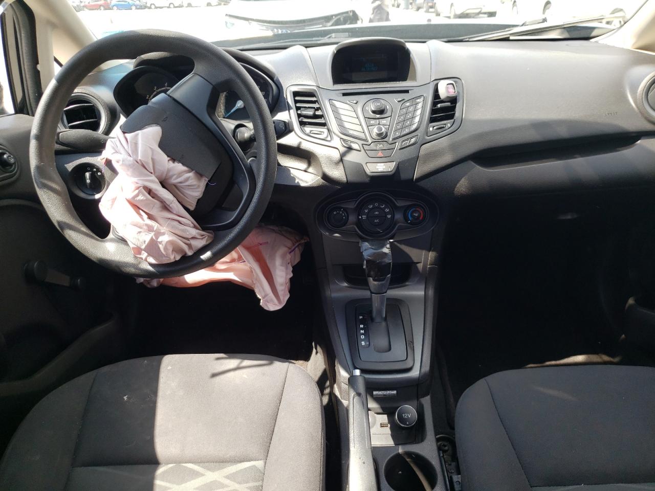 Photo 9 from auction – 2014 FORD FIESTA S with VIN 3FADP4AJ6EM190277