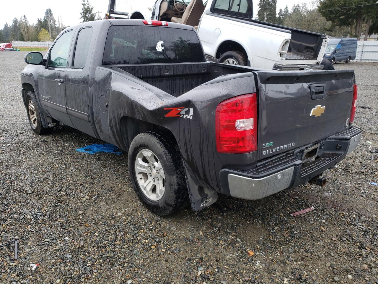 Photo 3 from auction – 2011 CHEVROLET SILVERADO with VIN 1GCRKTE37BZ233510