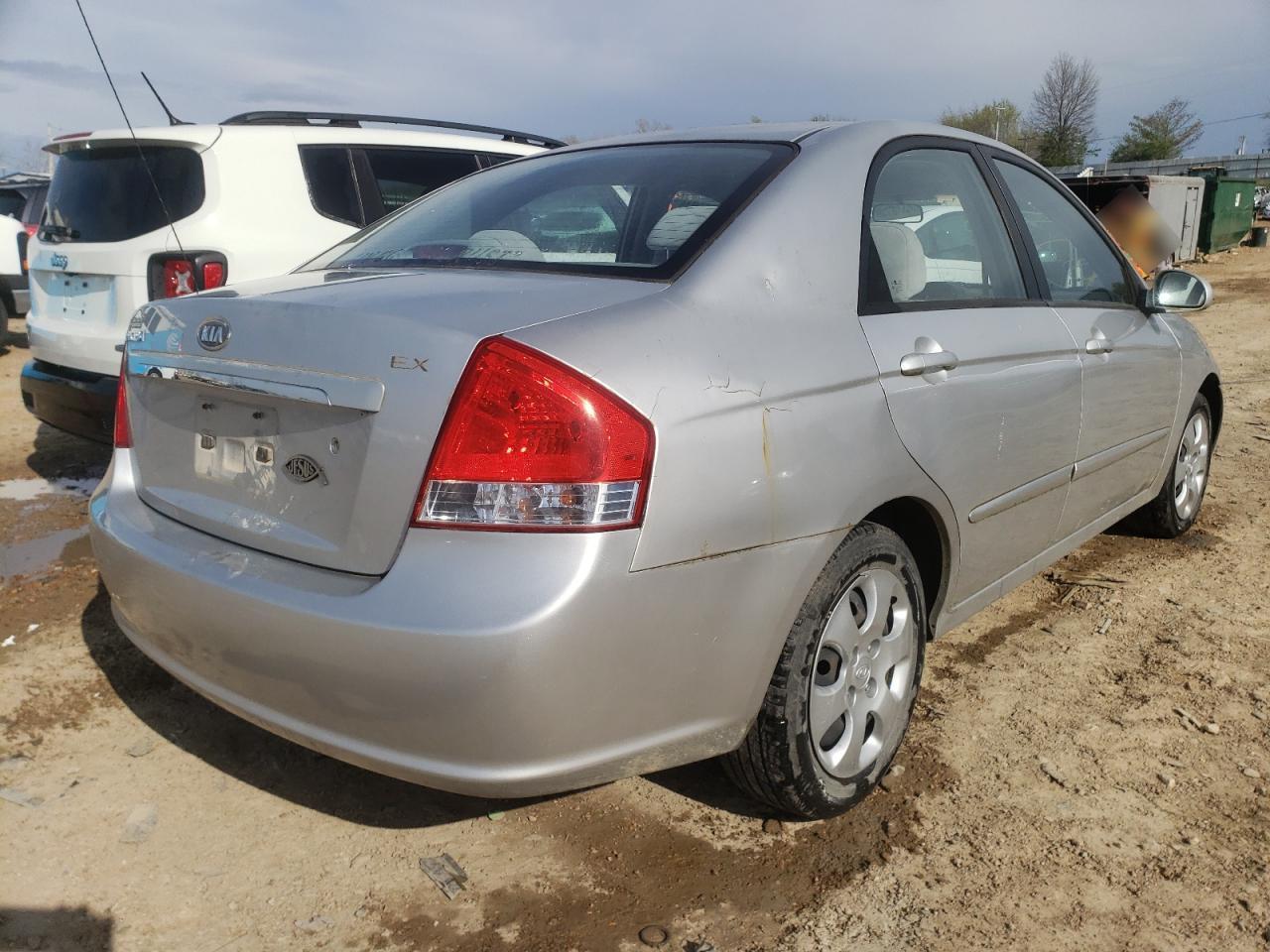 Photo 4 from auction – 2008 KIA SPECTRA EX with VIN KNAFE121785524006
