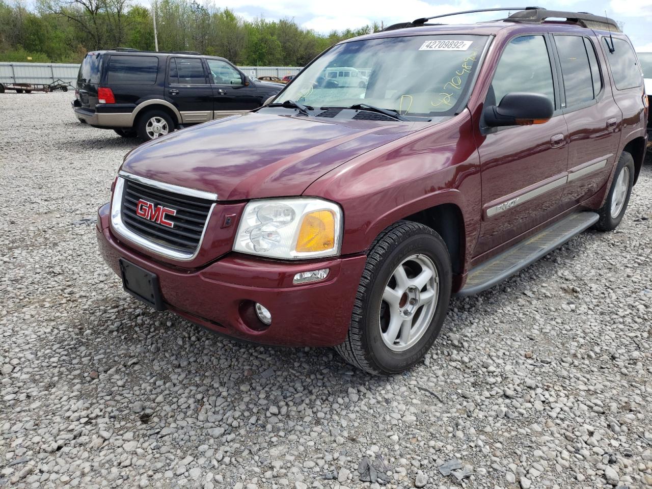 Photo 2 from auction – 2002 GMC ENVOY XL with VIN 1GKES16S726103693