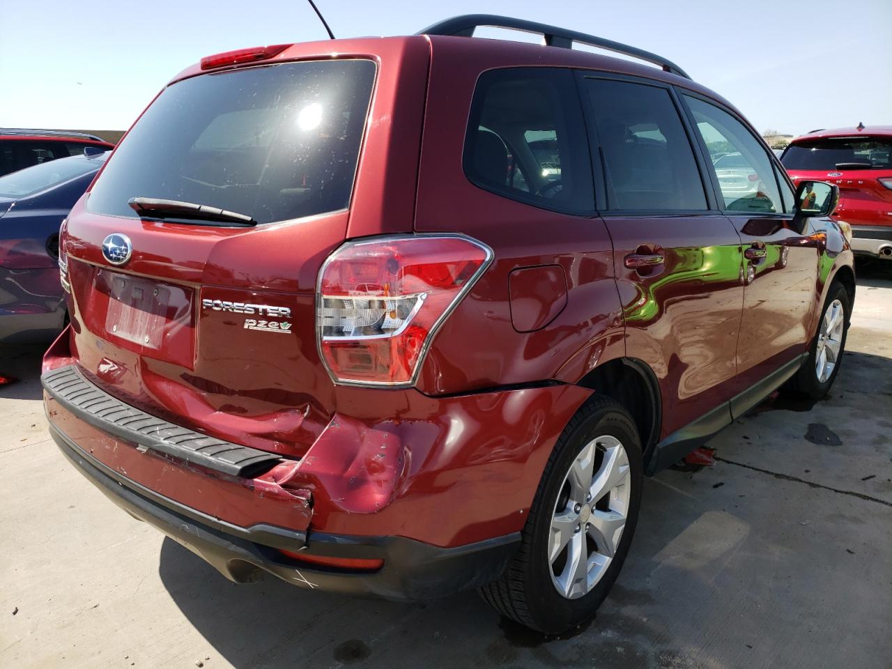 Photo 4 from auction – 2015 SUBARU FORESTER 2 with VIN JF2SJADC0FH488197