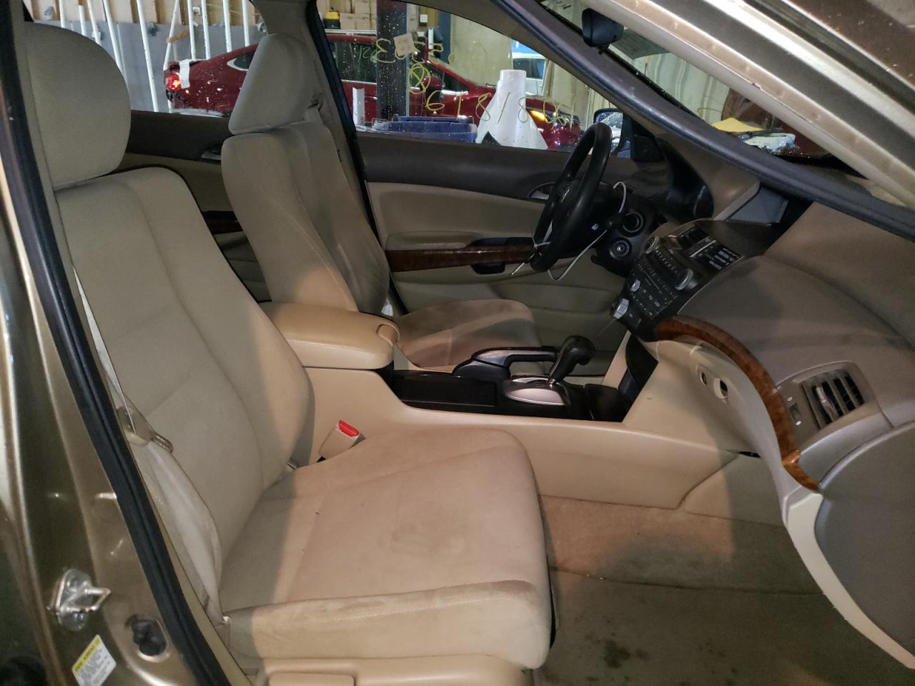 Photo 5 from auction – 2010 HONDA ACCORD EX with VIN 1HGCP2F73AA065303