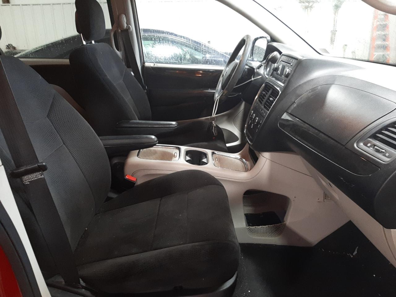 Photo 5 from auction – 2013 DODGE GRAND CARA with VIN 2C4RDGCG6DR611286