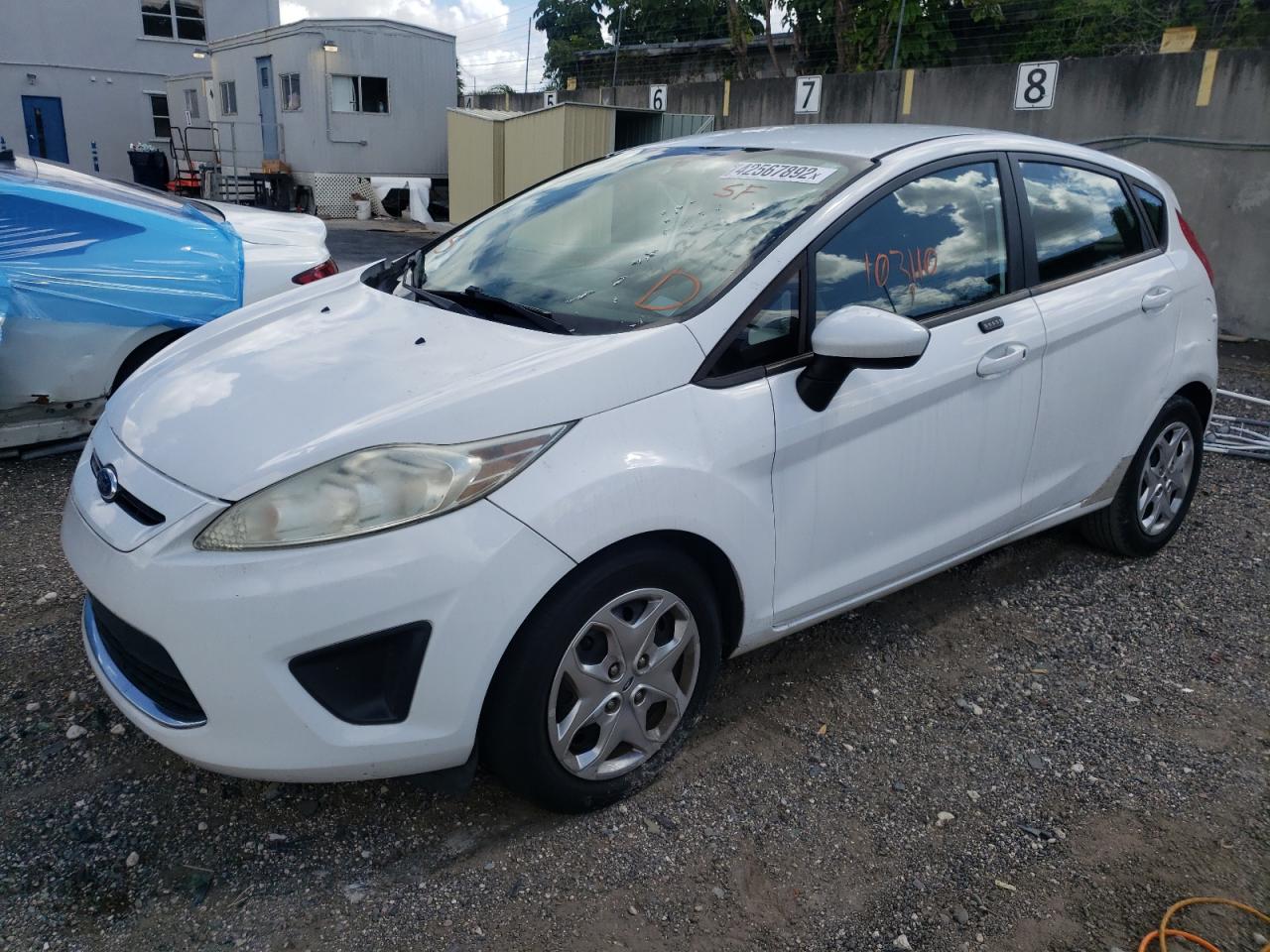 Photo 2 from auction – 2011 FORD FIESTA SE with VIN 3FADP4EJ1BM153479