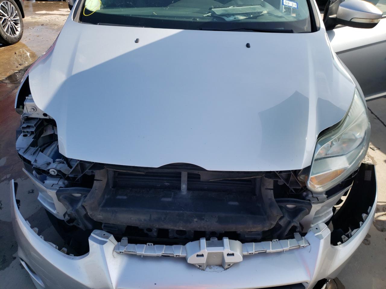 Photo 7 from auction – 2014 FORD FOCUS SE with VIN 1FADP3K20EL295660