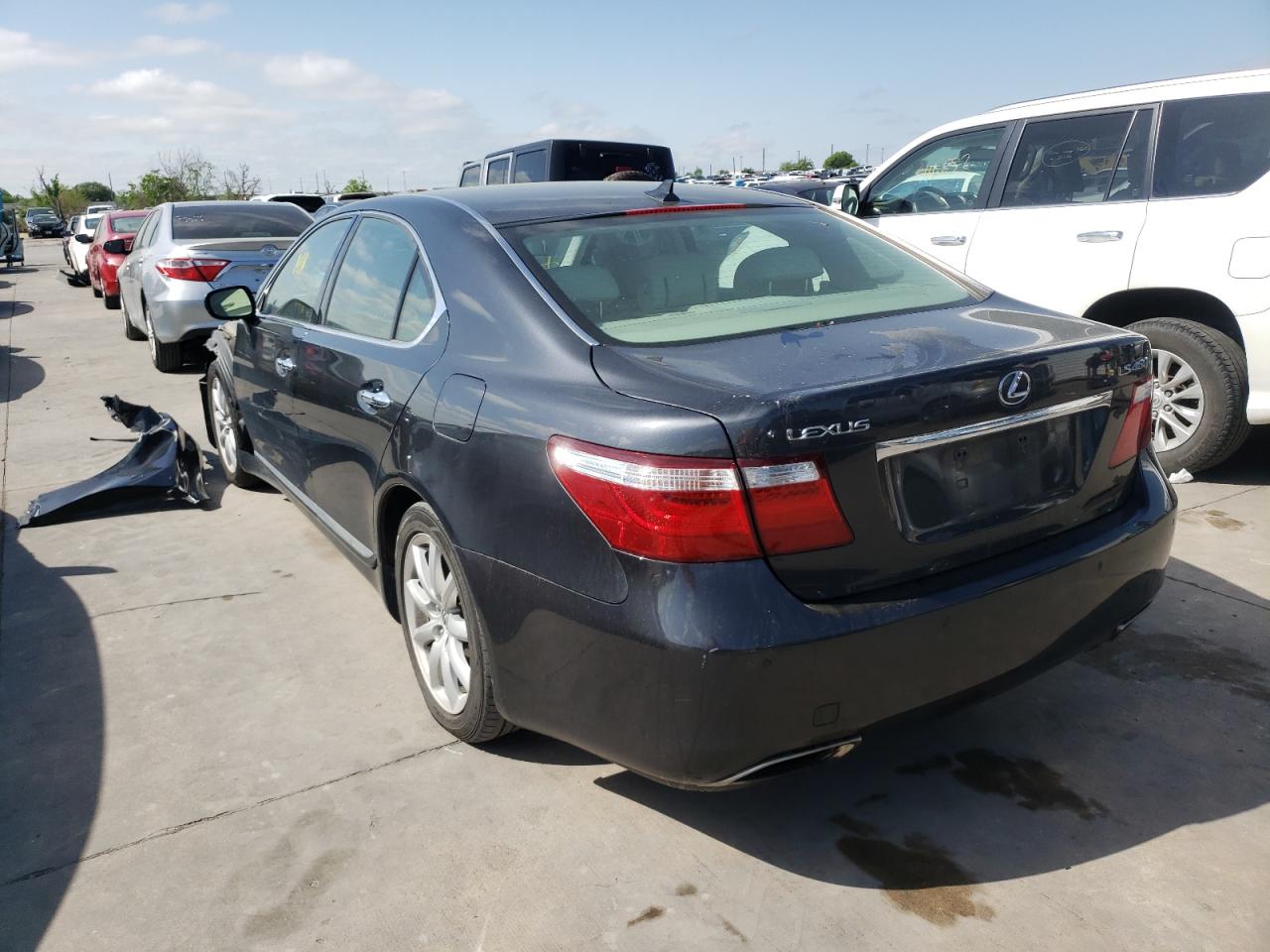 Photo 3 from auction – 2007 LEXUS LS 460 with VIN JTHBL46F475047322
