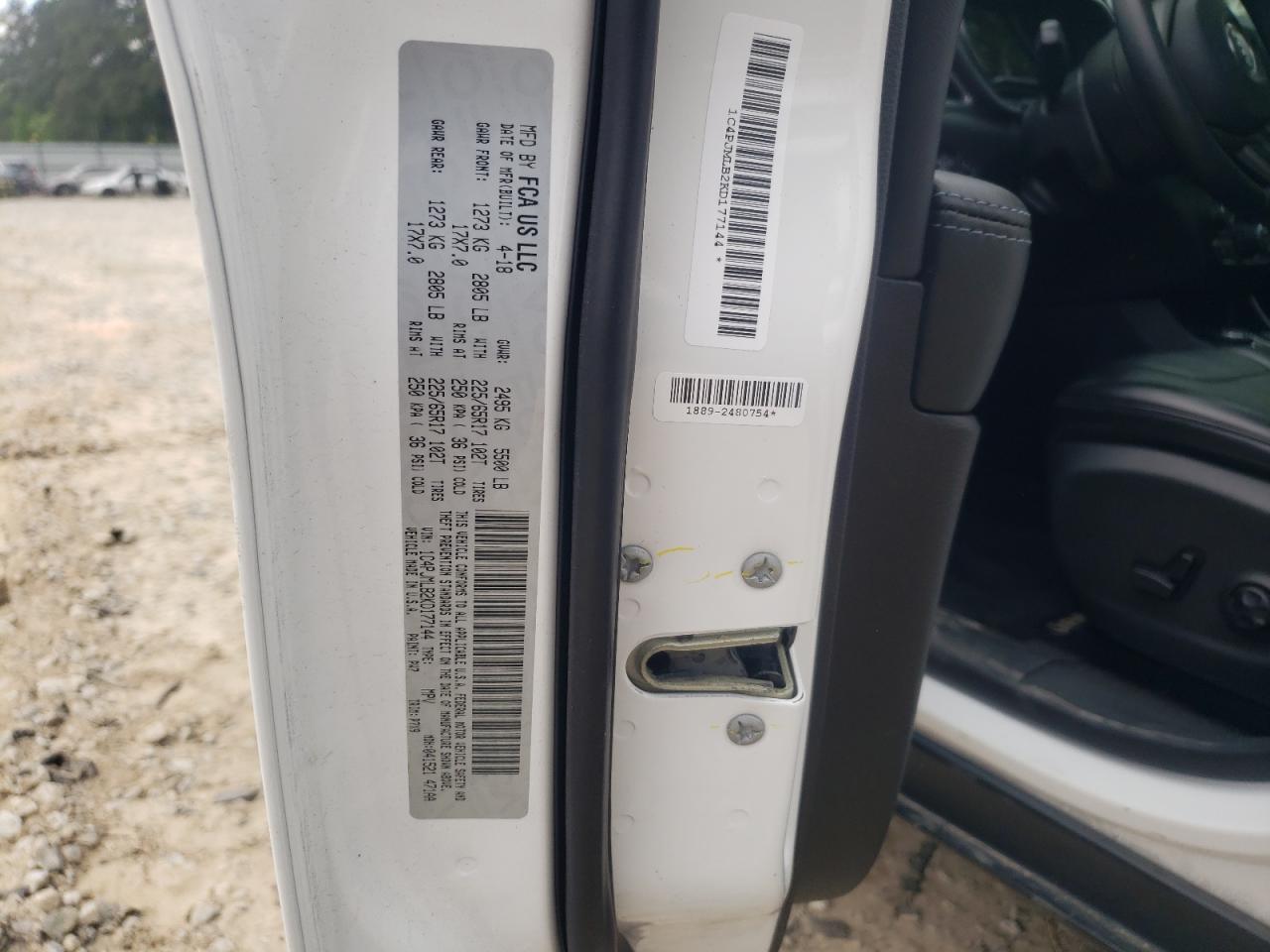 Photo 10 from auction – 2019 JEEP CHEROKEE L with VIN 1C4PJMLB2KD177144