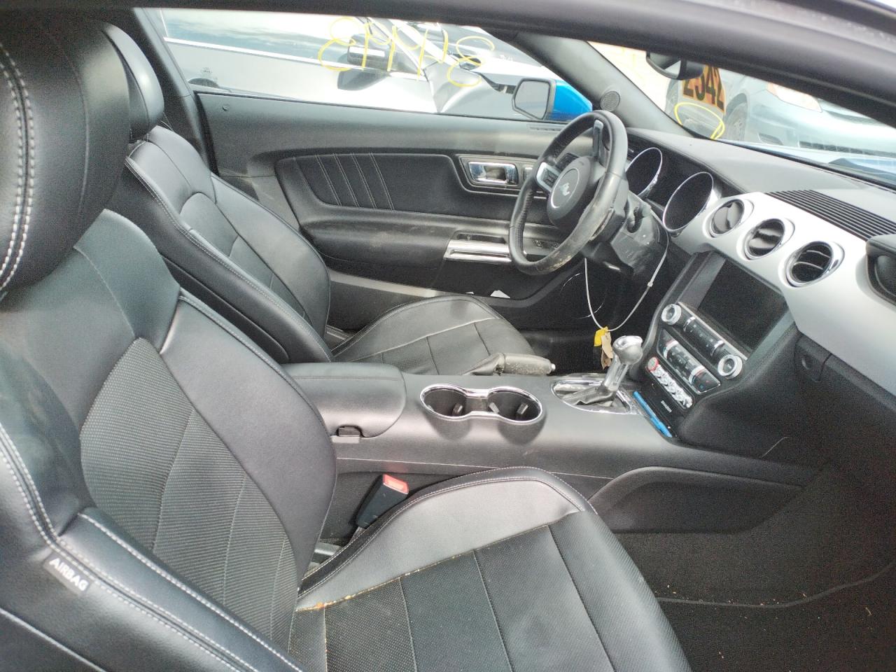 Photo 5 from auction – 2017 FORD MUSTANG with VIN 1FA6P8TH9H5203852