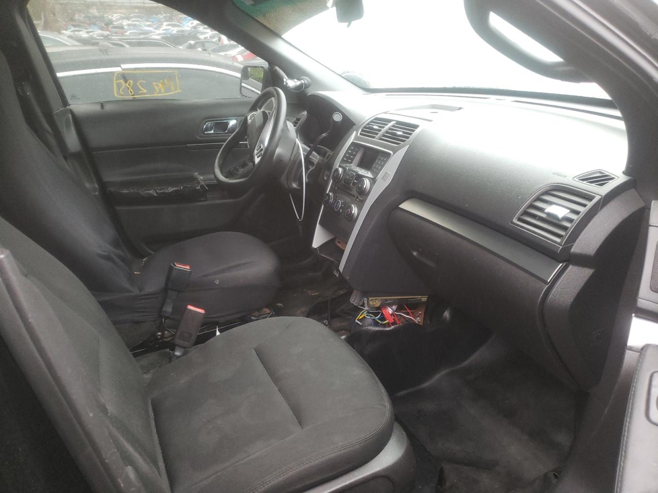 Photo 5 from auction – 2015 FORD EXPLORER P with VIN 1FM5K8AR6FGA70240