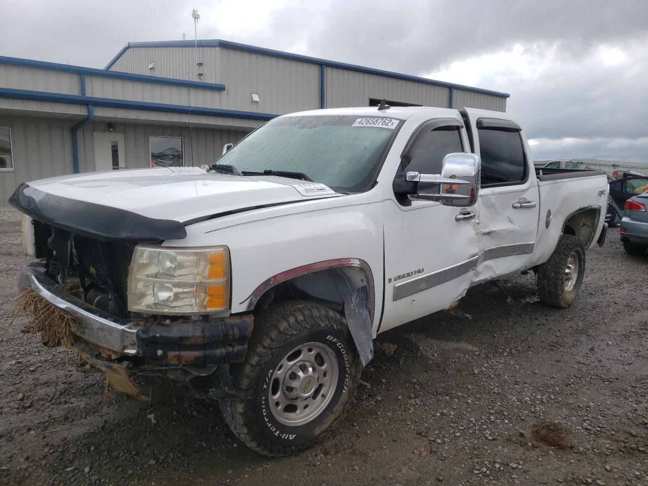 Photo 2 from auction – 2007 CHEVROLET SILVERADO with VIN 1GCHK23687F515554