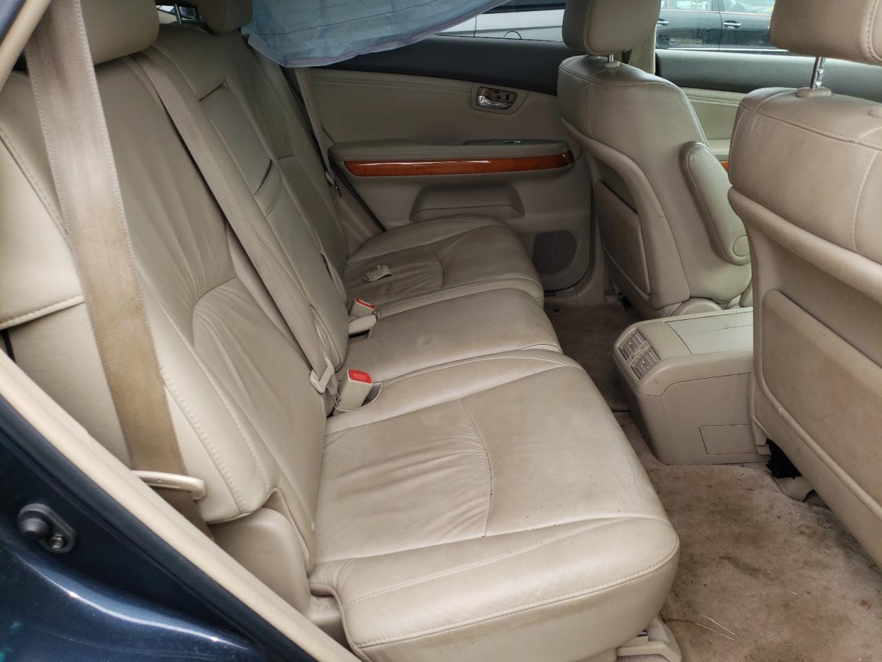 Photo 6 from auction – 2005 LEXUS RX 330 with VIN 2T2HA31U65C084143