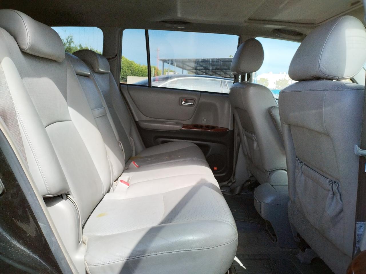 Photo 6 from auction – 2006 TOYOTA HIGHLANDER with VIN JTEEW21A060012502