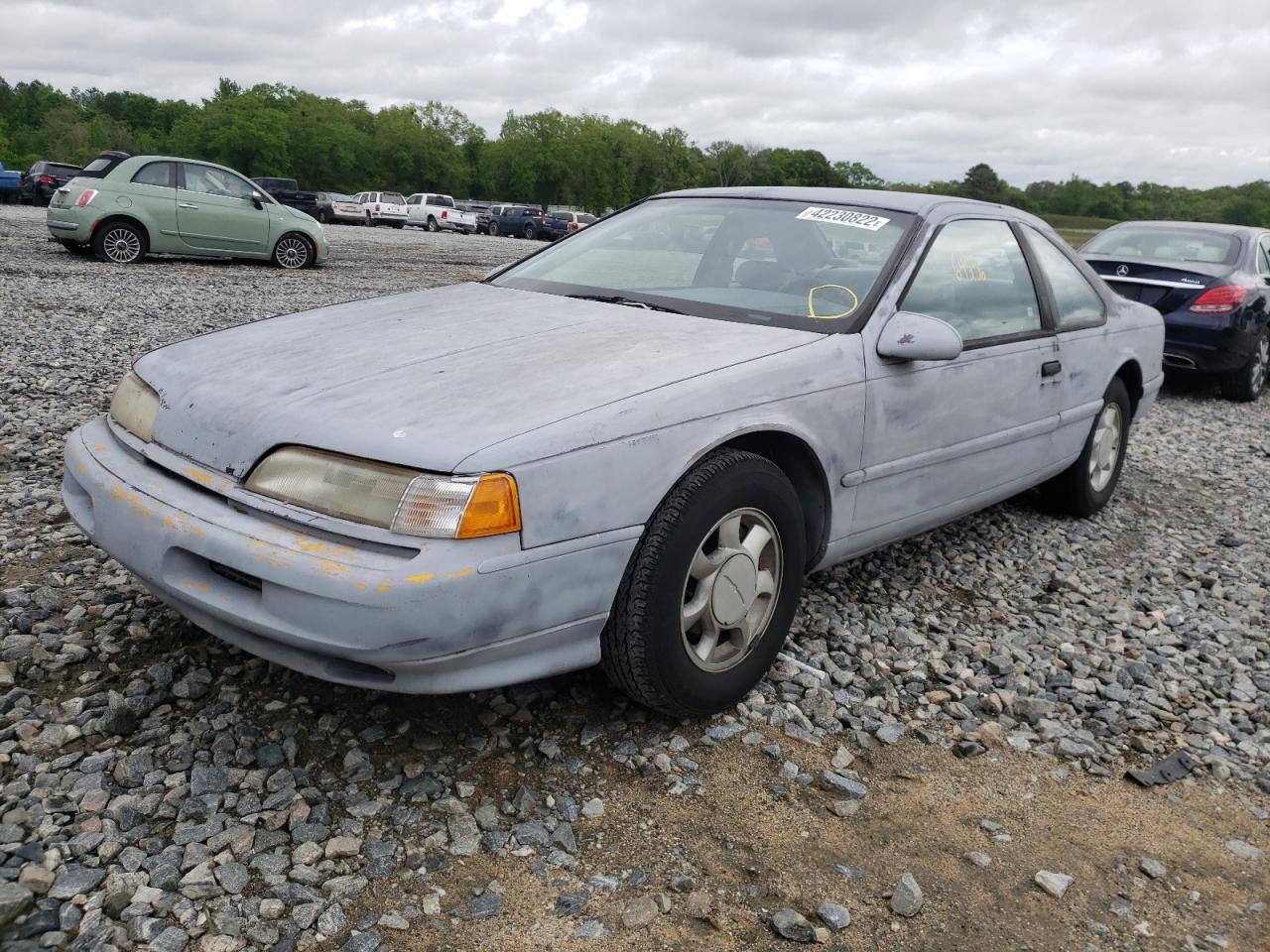 Photo 2 from auction – 1993 FORD THUNDERBIR with VIN 1FAPP6241PH114491