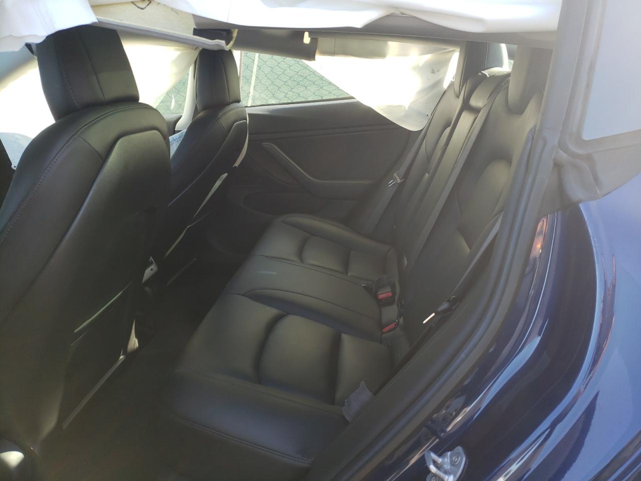 Photo 6 from auction – 2018 TESLA MODEL 3 with VIN 5YJ3E1EA5JF046173