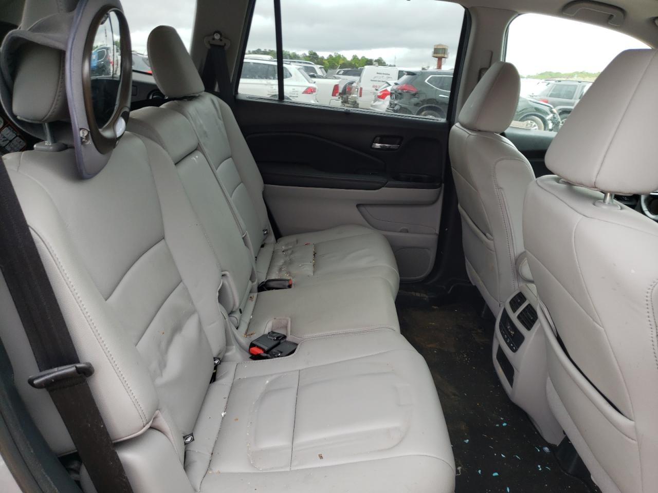 Photo 6 from auction – 2019 HONDA PILOT EXL with VIN 5FNYF5H57KB005067