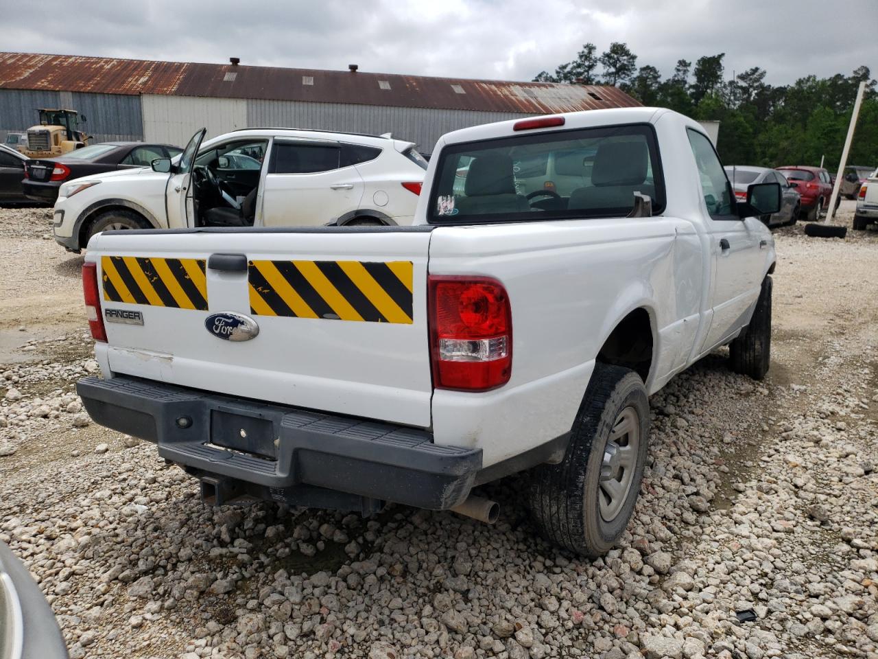 Photo 4 from auction – 2011 FORD RANGER with VIN 1FTKR1AD6BPB00443