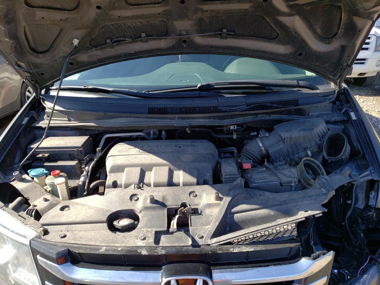 Photo 7 from auction – 2015 HONDA ODYSSEY EX with VIN 5FNRL5H43FB071612