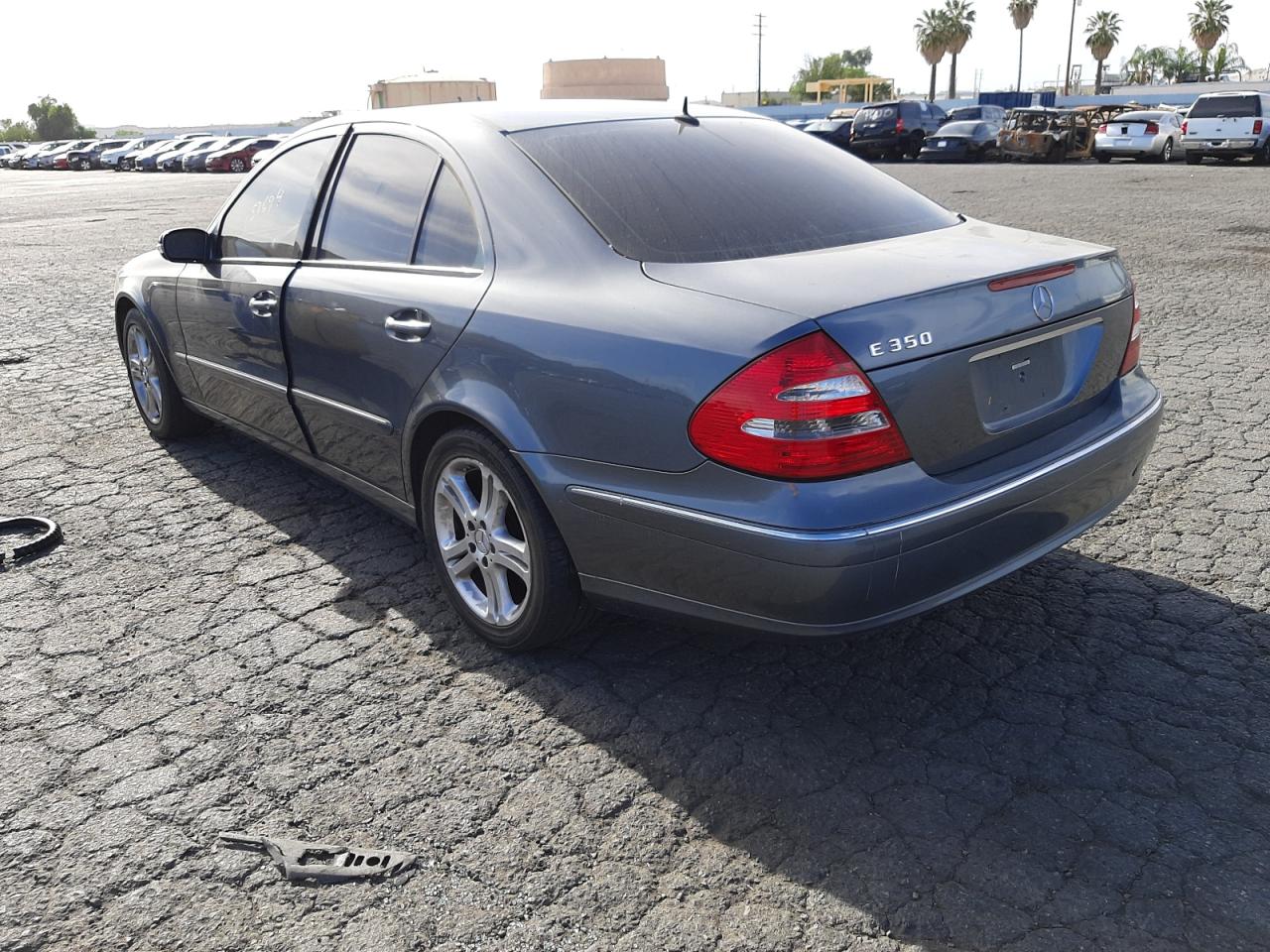 Photo 3 from auction – 2006 MERCEDES-BENZ E 350 with VIN WDBUF56J06A869602