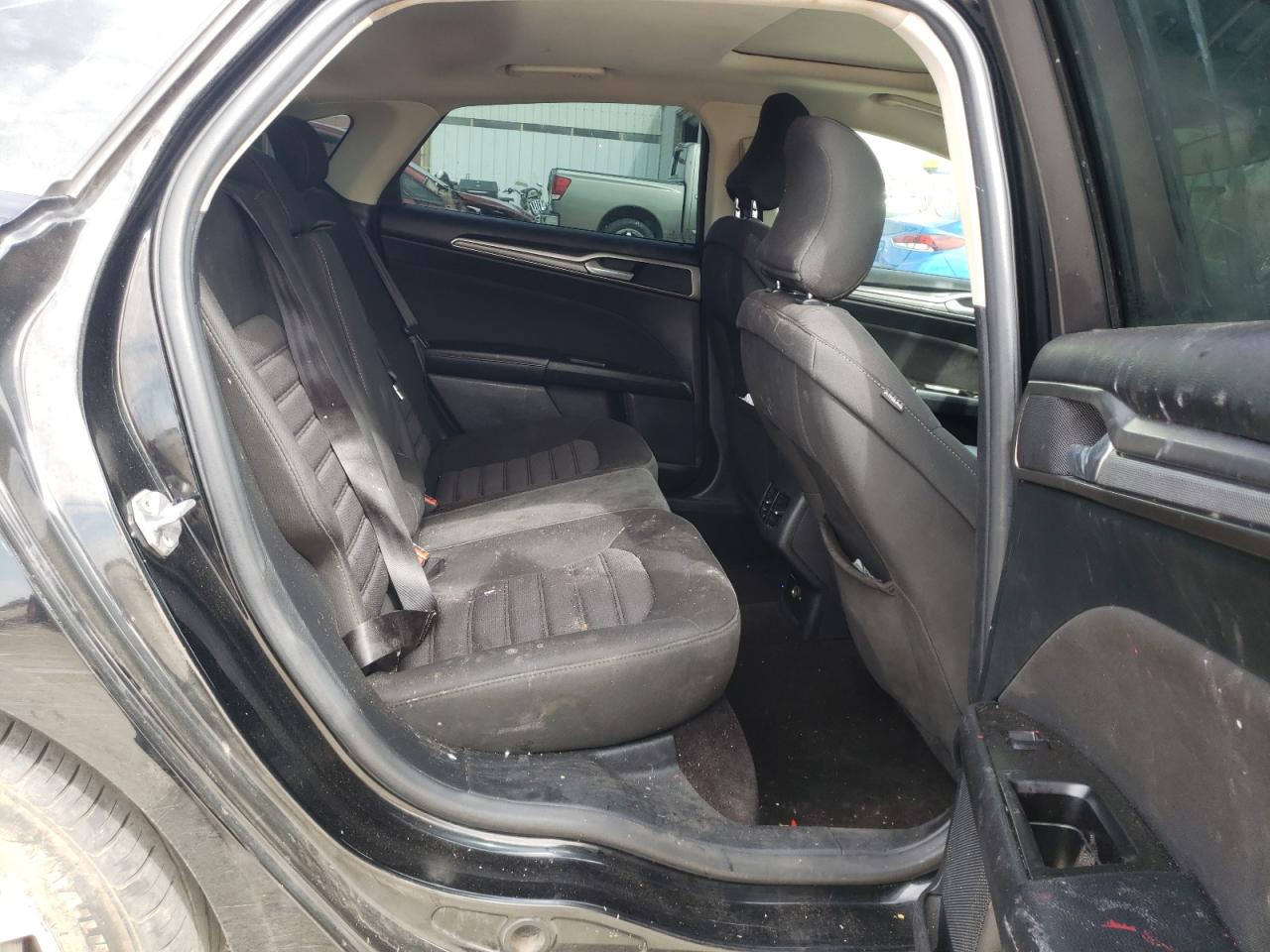 Photo 6 from auction – 2017 FORD FUSION SE with VIN 3FA6P0H79HR181589