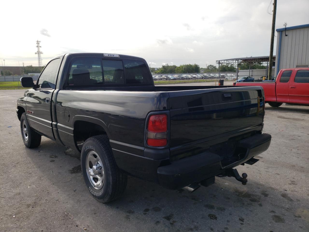 Photo 3 from auction – 1995 DODGE RAM 1500 with VIN 1B7HC16Z6SS352416