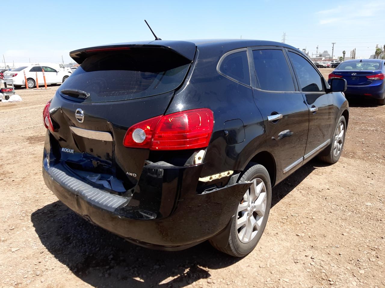 Photo 4 from auction – 2011 NISSAN ROGUE with VIN JN8AS5MV7BW663510