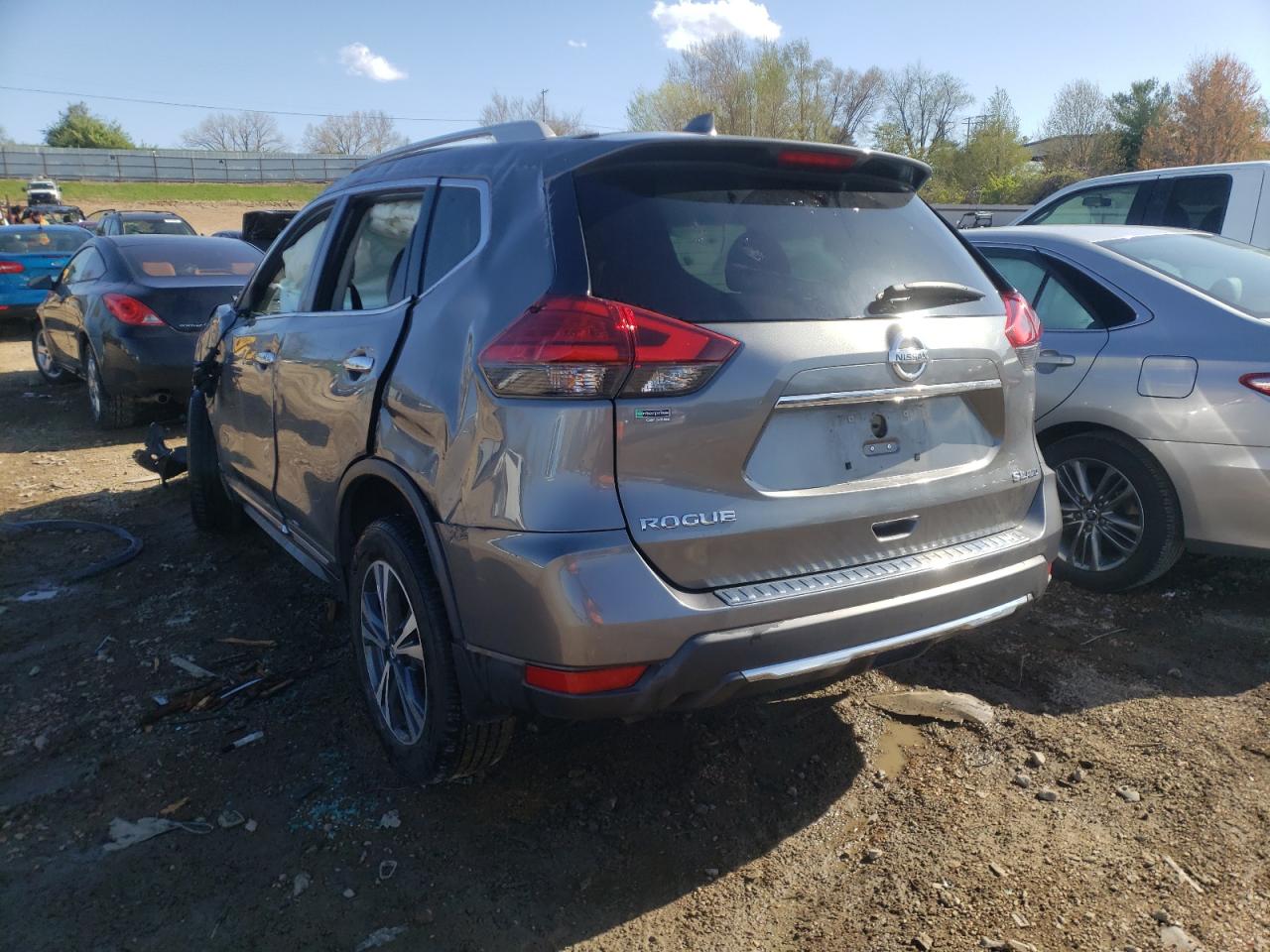 Photo 3 from auction – 2017 NISSAN ROGUE SV with VIN 5N1AT2MV0HC745334