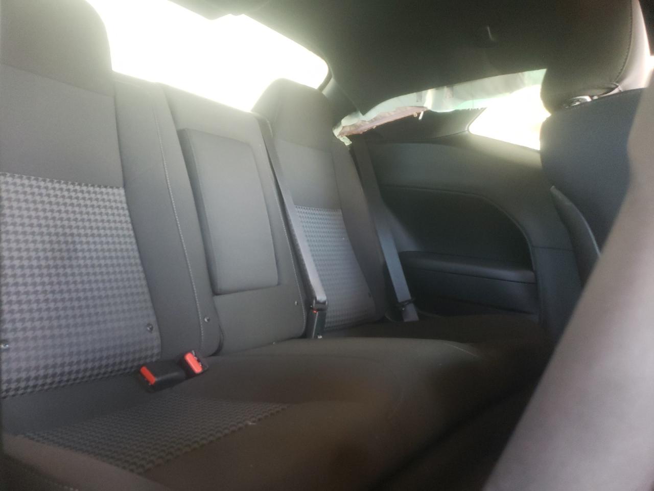 Photo 6 from auction – 2021 DODGE CHALLENGER with VIN 2C3CDZJG5MH674085