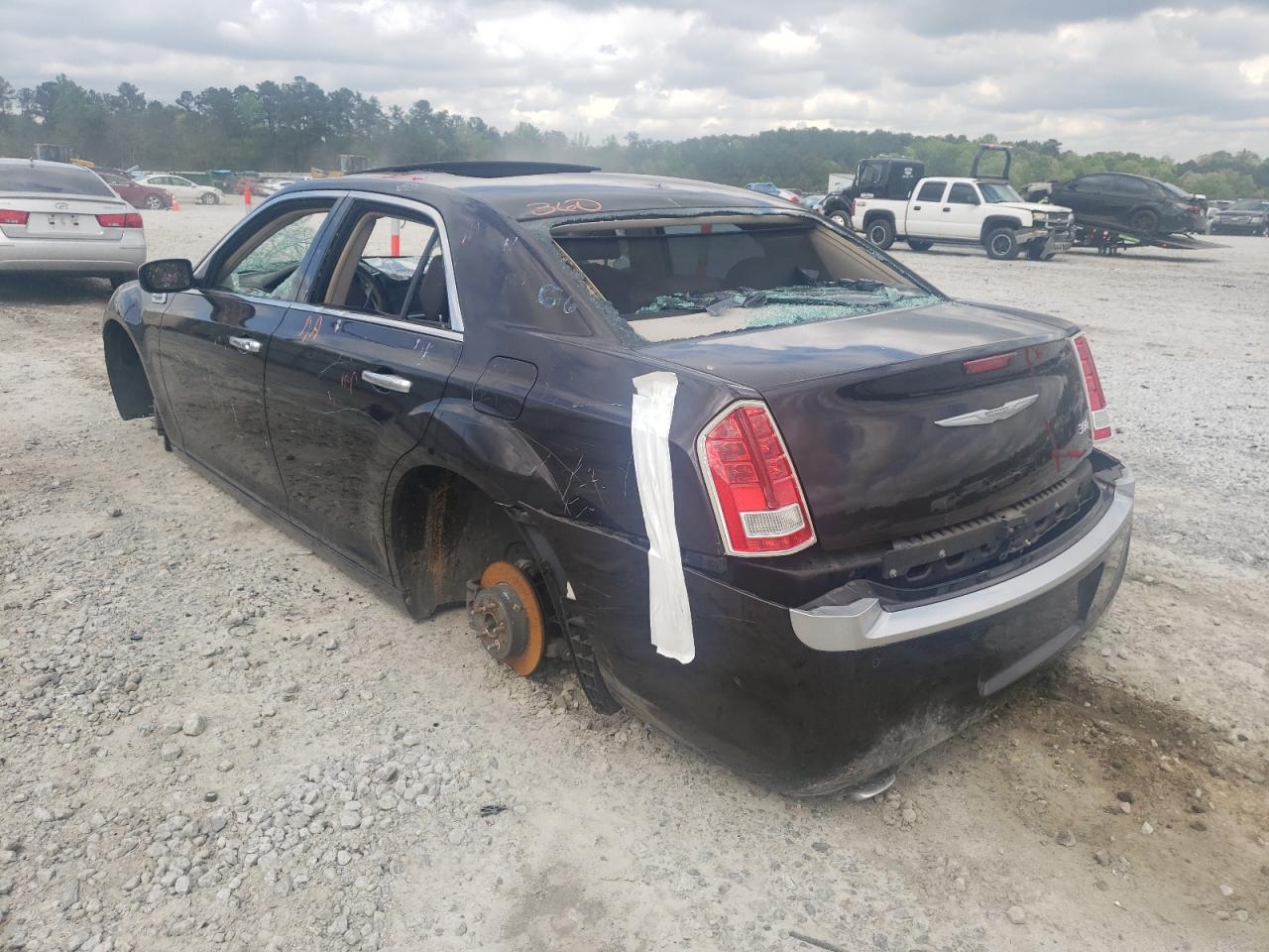 Photo 3 from auction – 2012 CHRYSLER 300 LIMITE with VIN 2C3CCACG6CH253878