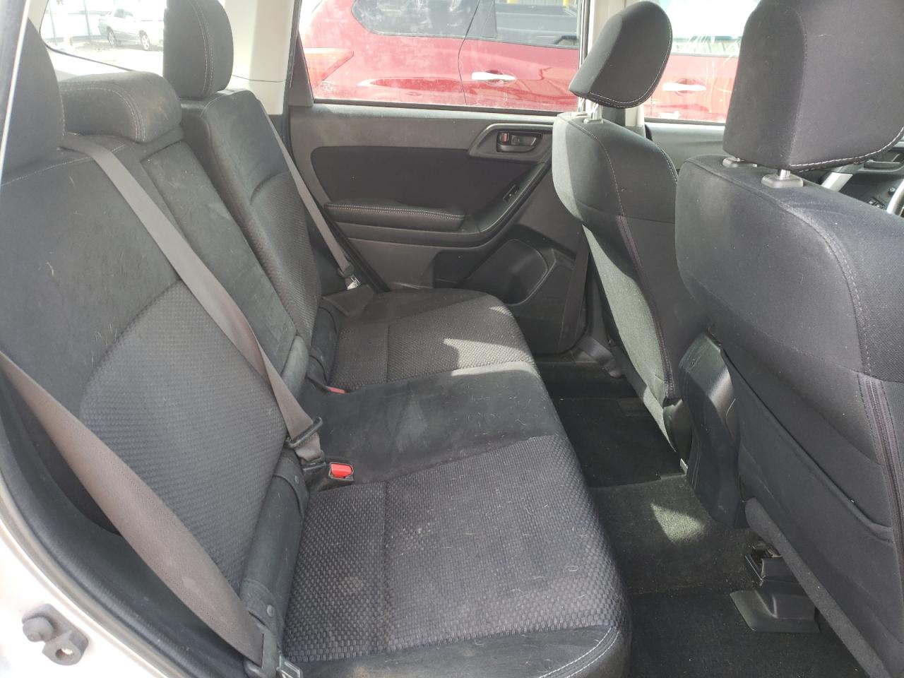Photo 6 from auction – 2016 SUBARU FORESTER 2 with VIN JF2SJADC7GH415183