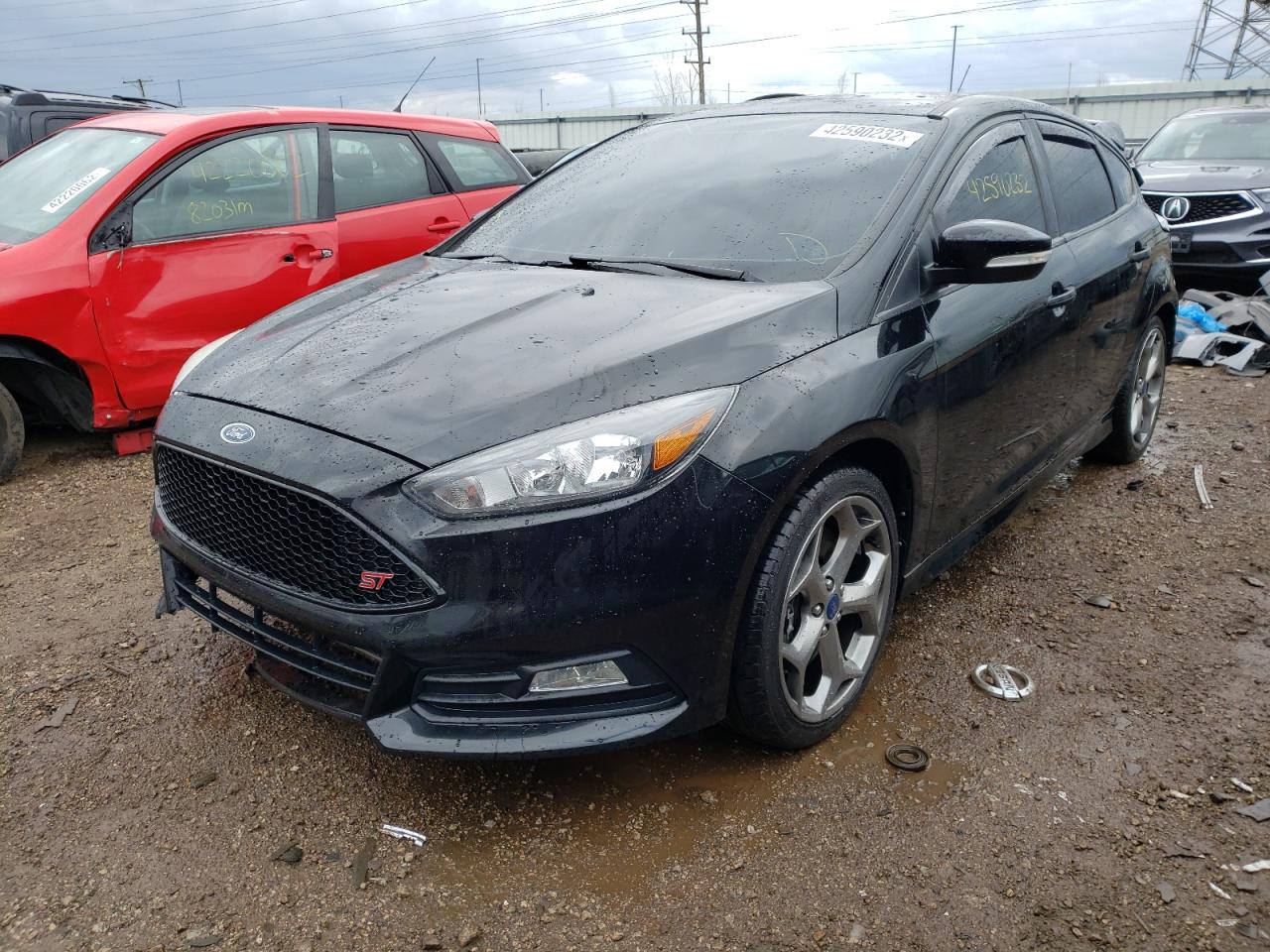 Photo 2 from auction – 2017 FORD FOCUS ST with VIN 1FADP3L9XHL252735