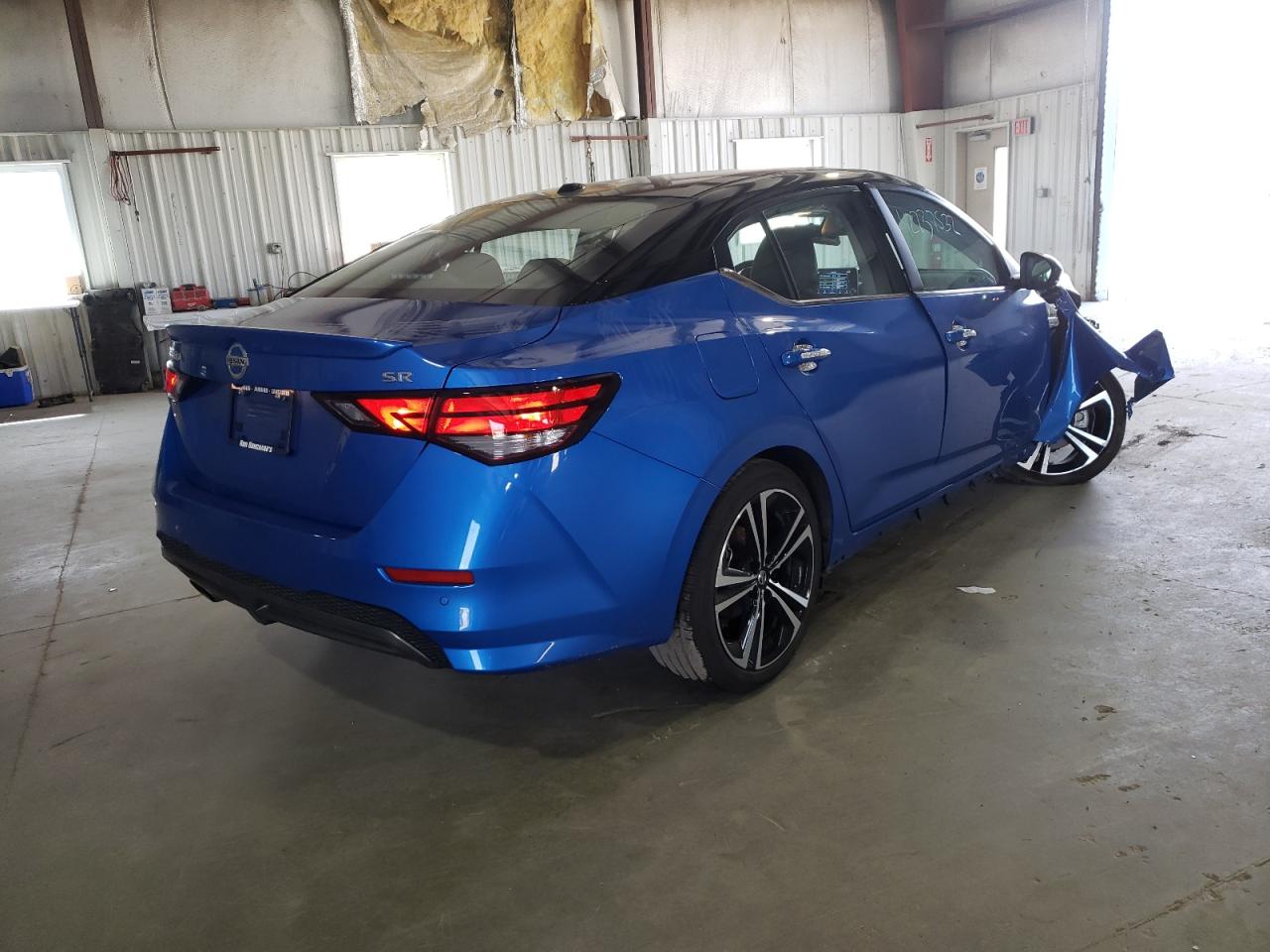 Photo 4 from auction – 2022 NISSAN SENTRA with VIN 3N1AB8DV3NY226164