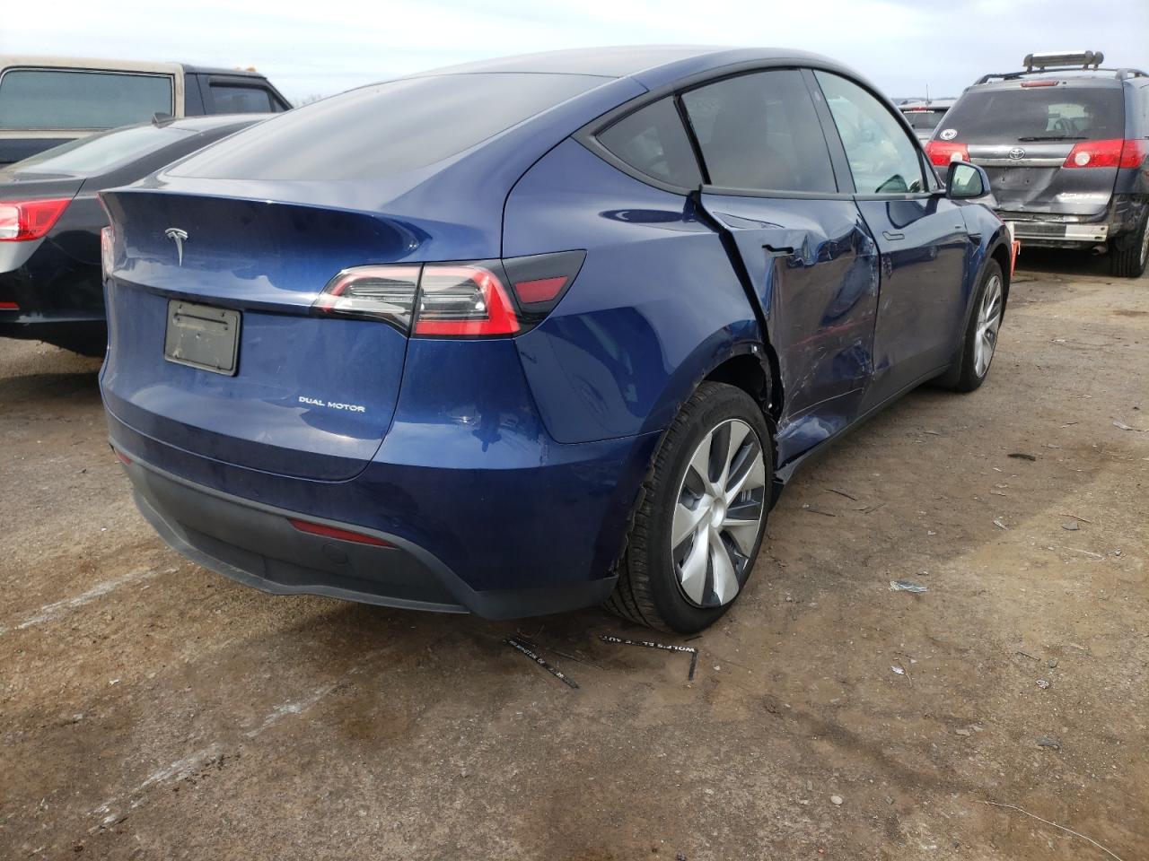 Photo 4 from auction – 2021 TESLA MODEL Y with VIN 5YJYGDEE0MF070955