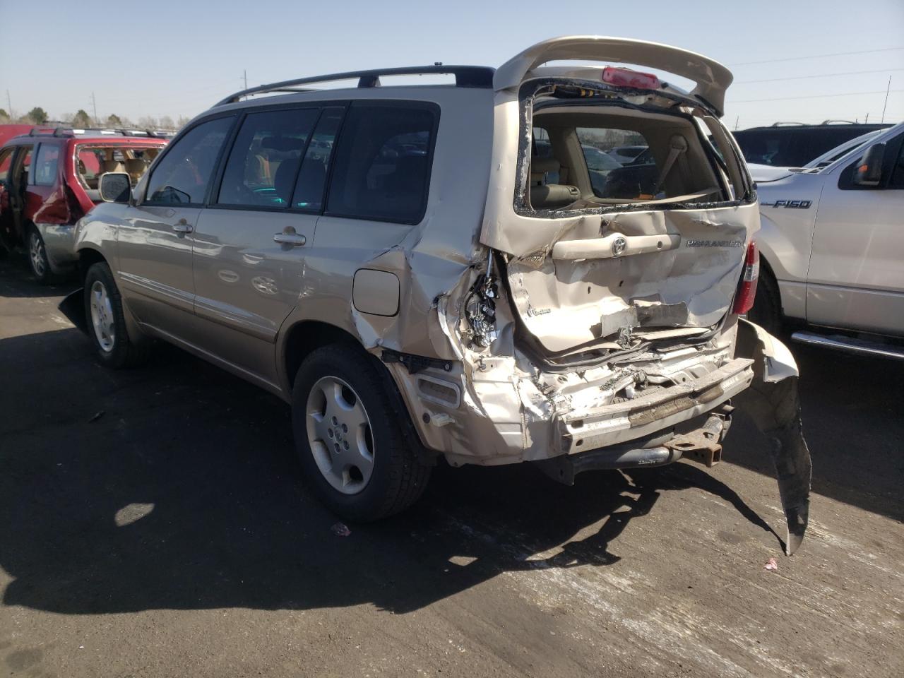 Photo 3 from auction – 2005 TOYOTA HIGHLANDER with VIN JTEEP21A850108647