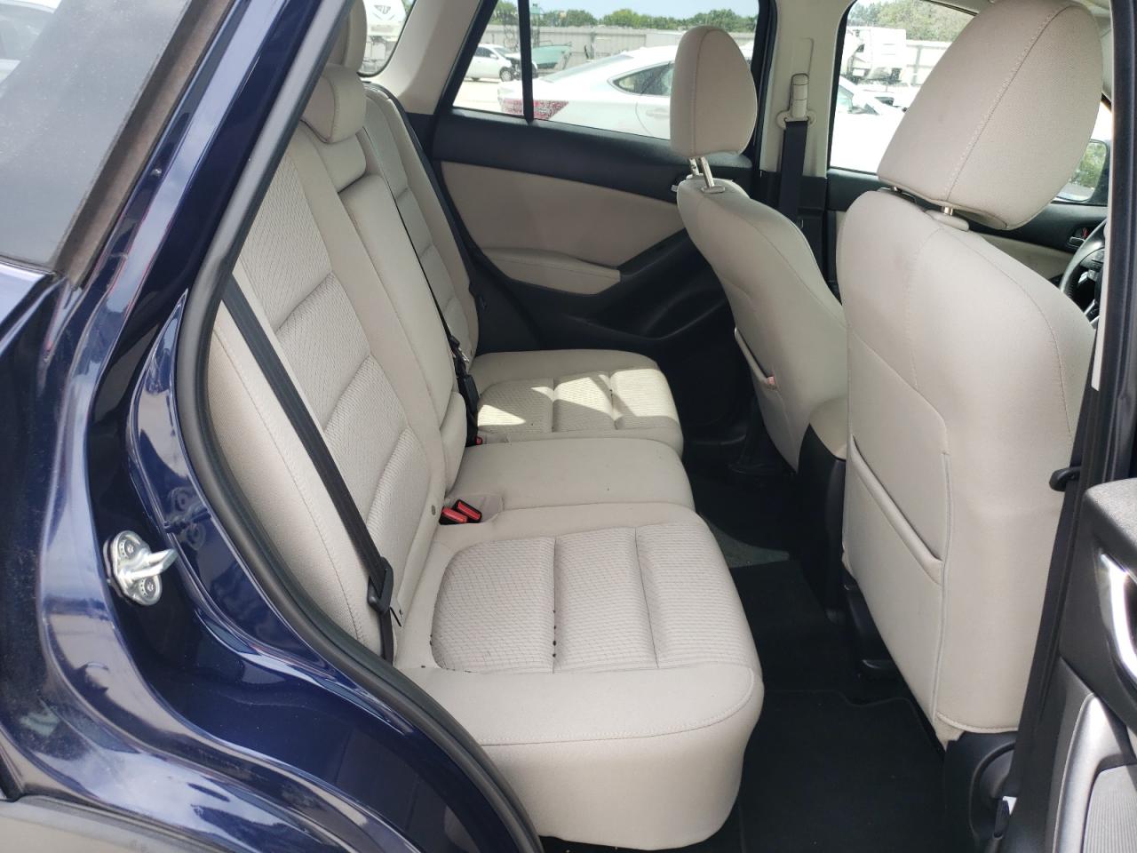Photo 6 from auction – 2014 MAZDA CX-5 TOURI with VIN JM3KE2CYXE0331979