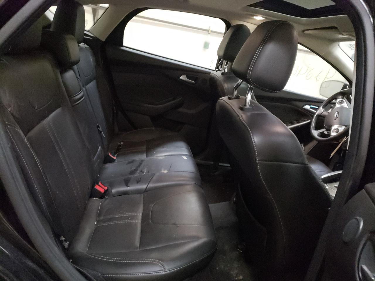 Photo 6 from auction – 2012 FORD FOCUS SEL with VIN 1FAHP3M23CL261966