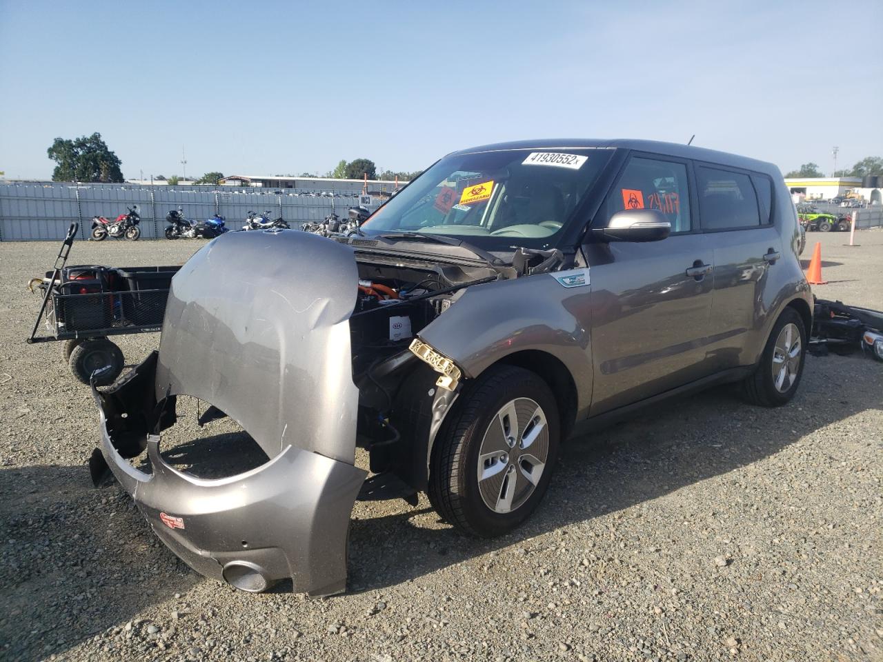 Photo 2 from auction – 2018 KIA SOUL EV + with VIN KNDJX3AEXJ7032331