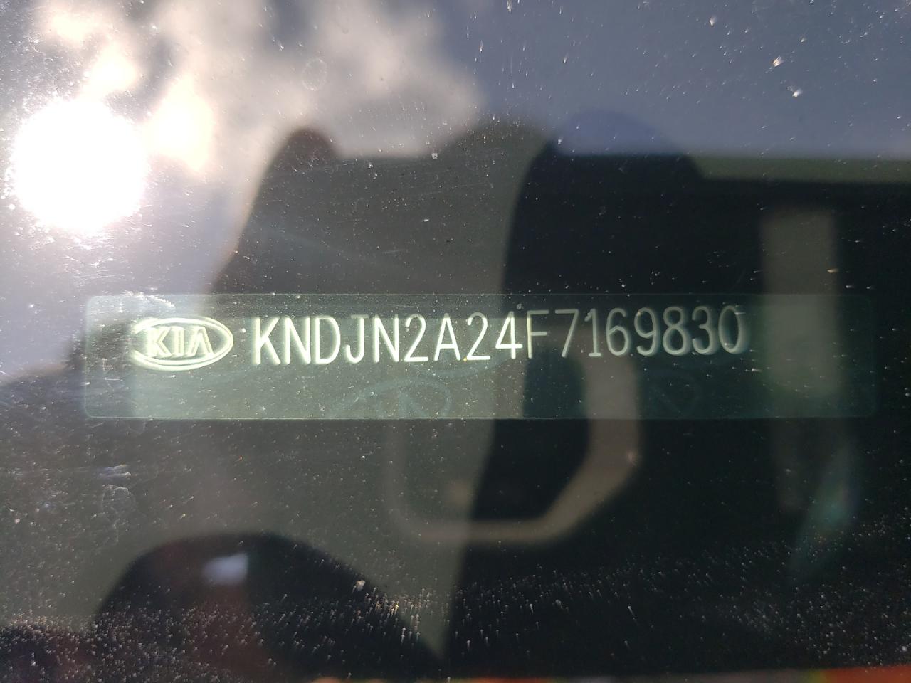 Photo 10 from auction – 2015 KIA SOUL with VIN KNDJN2A24F7169830